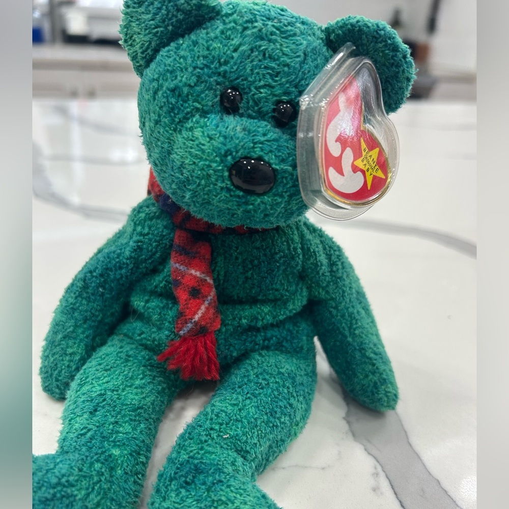 Very rare Wallace Beanie Babie with errors